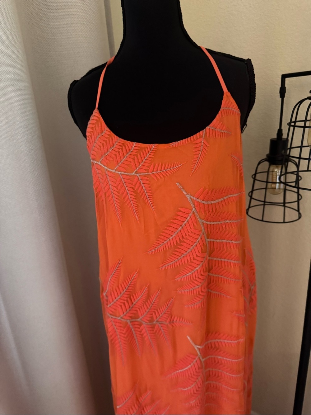 Alice + Olivia Coral Silk Maxi Dress Embroidered Open Back Designer Medium - Picture 3 of 9